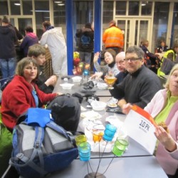 Aangekomen - Toneelvereniging Plankenkoorts 